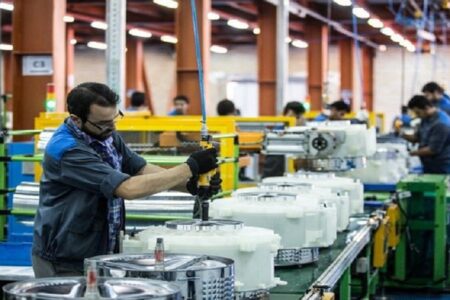 آسایش و آرامش اقتصادی مرهون تلاش فعالان عرصه کار و تولید است