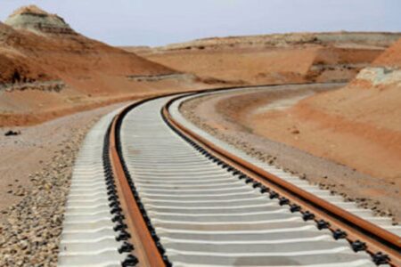 راه آهن اردبیل – میانه چشم انتظار اعتبار؛ منطقه آزاد در پیچ و خم تعیین هیات مدیره