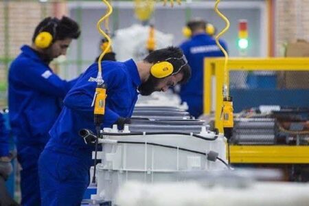 فعالیت یک هزار و ۴۱۵ واحد صنعتی با اشتغالزایی بیش از ۴۰ هزار نفر در اردبیل