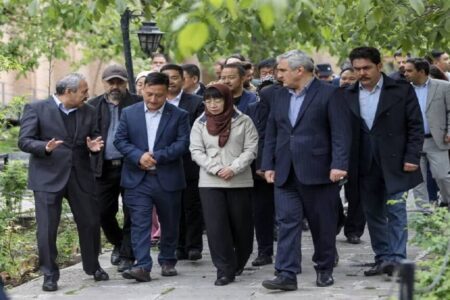 تاکید بر معرفی ظرفیت‌های سرمایه گذاری و صادراتی اردبیل