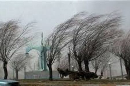 تداوم باد شدید تا روز چهارشنبه در اردبیل