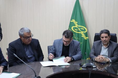 پایان ۳۰ ماه بلاتکلیفی بذر ذرت هیبریدی ۷۰۴ شرکت پارس با توافق فروش ۷ هزار تن